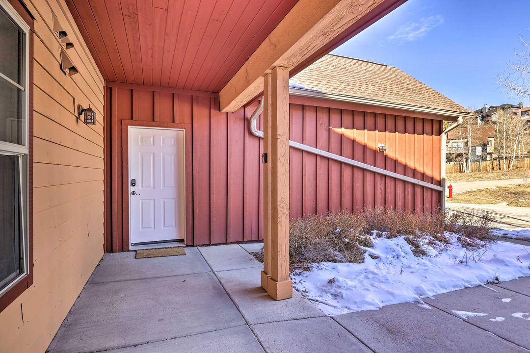Covered front entry of the Fraser Colorado condo